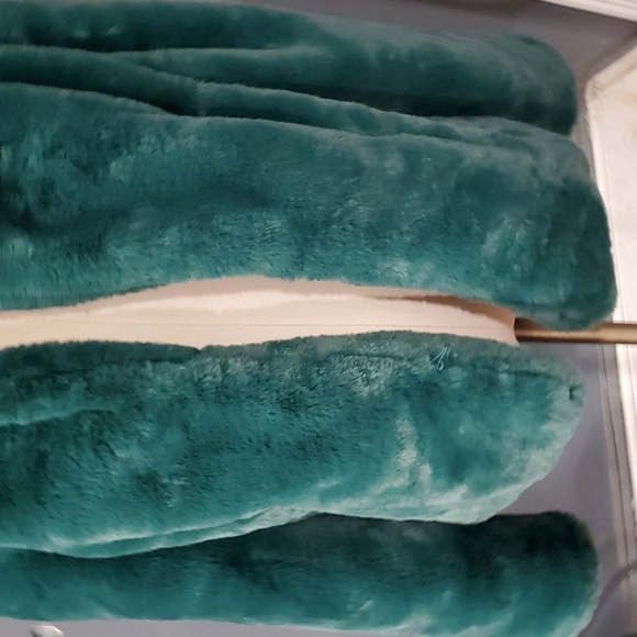 Keepsake women's green faux fur Mob Wive bomber short jacket size L - Picture 7 of 17